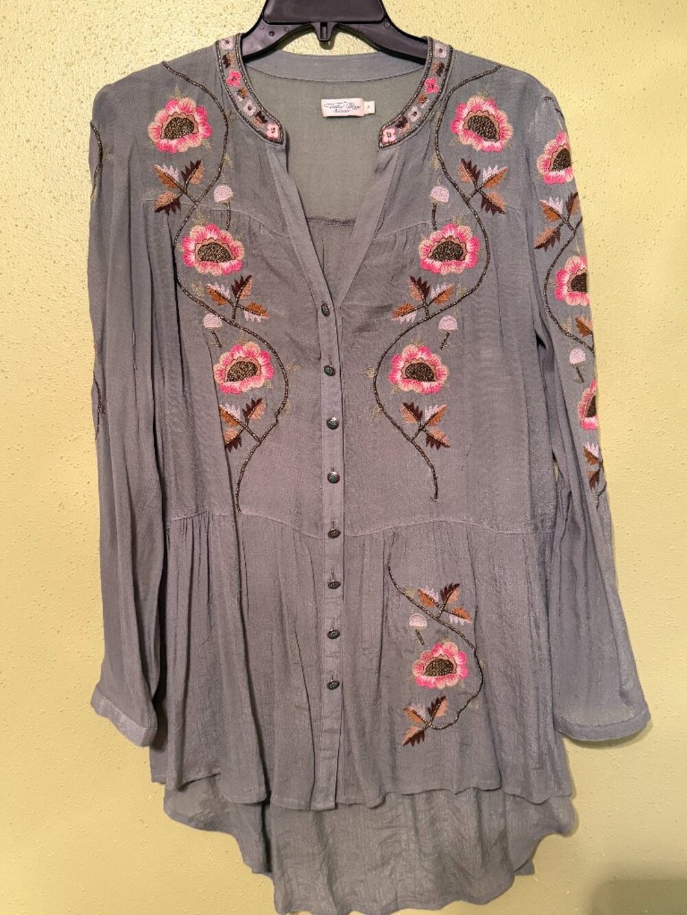 Tasha Polizzi Medium Creamy Olive Tunic Embroidery Turquoise Silver Buttons